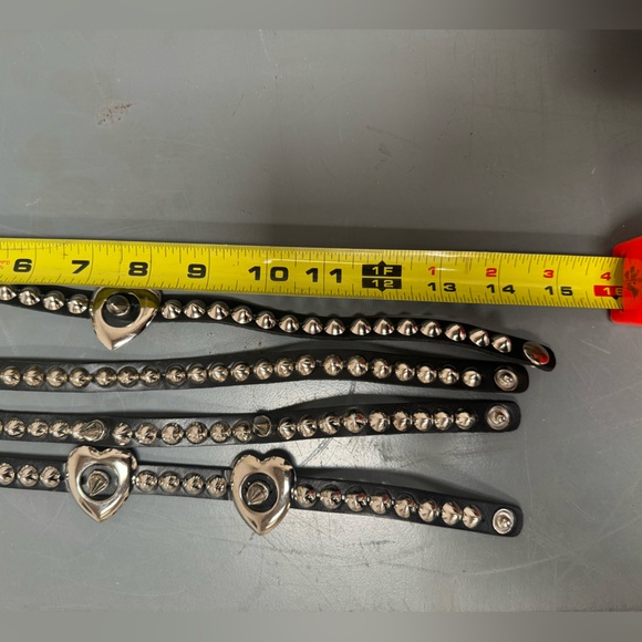 Lot of punk chokers collar and bracelets - 4 necklaces, 3 bracelets - Picture 13 of 15